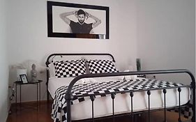Nicko'S Room